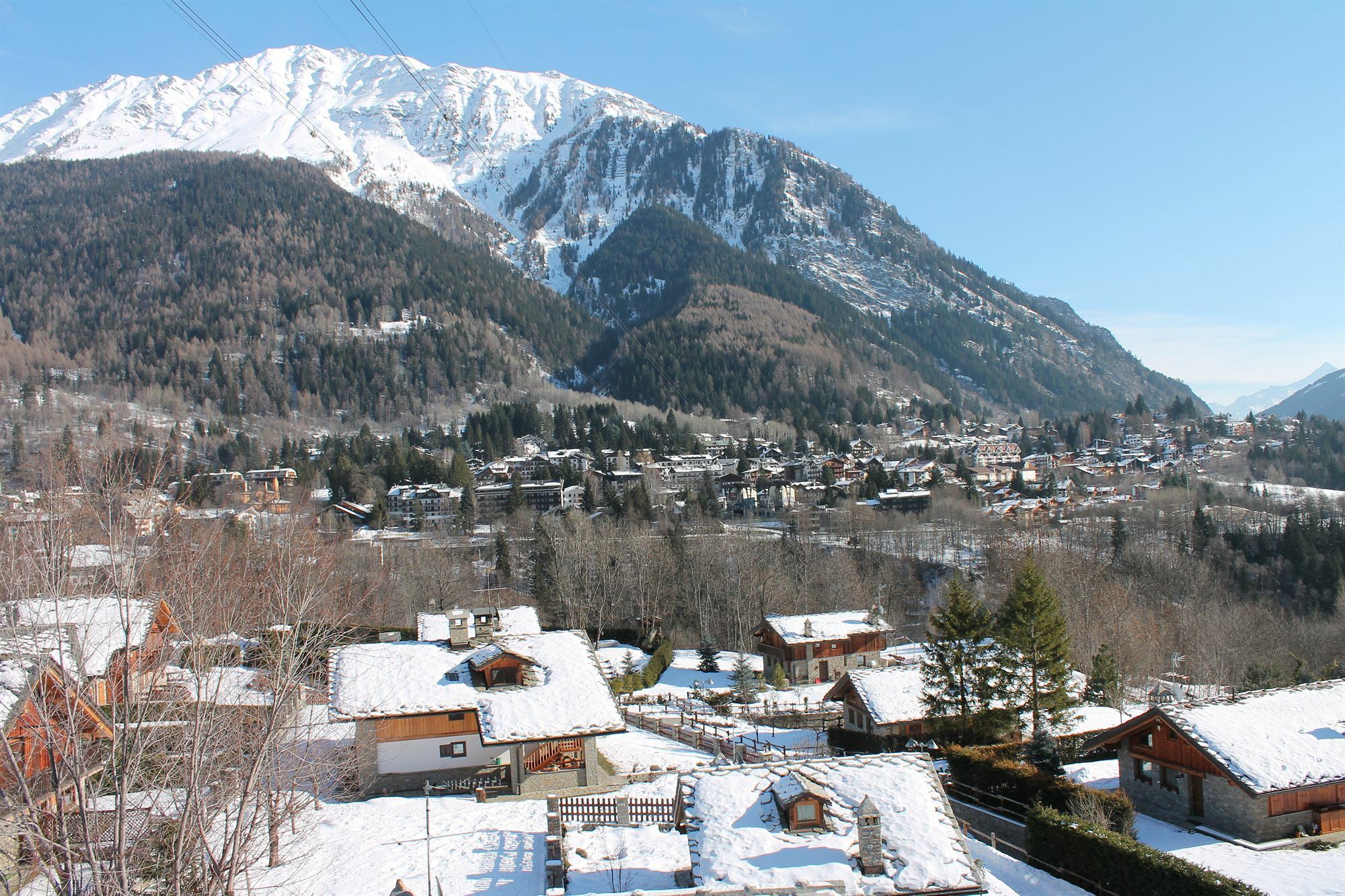 Hotel De La Telecabine Courmayeur Exterior foto